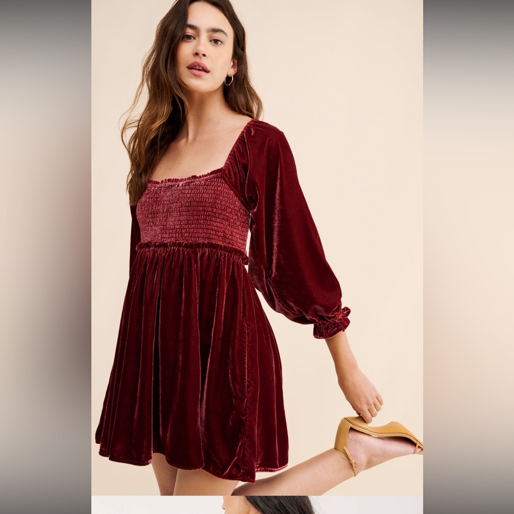 Free People Daphne Velvet Mini Dress in Burgundy Christmas Holiday Size Medium